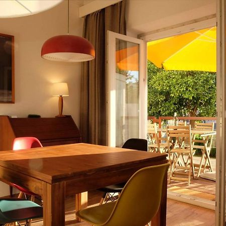 Central 2 Bedroom Apt W/Garden And Pantheon Views Lisbon Bagian luar foto