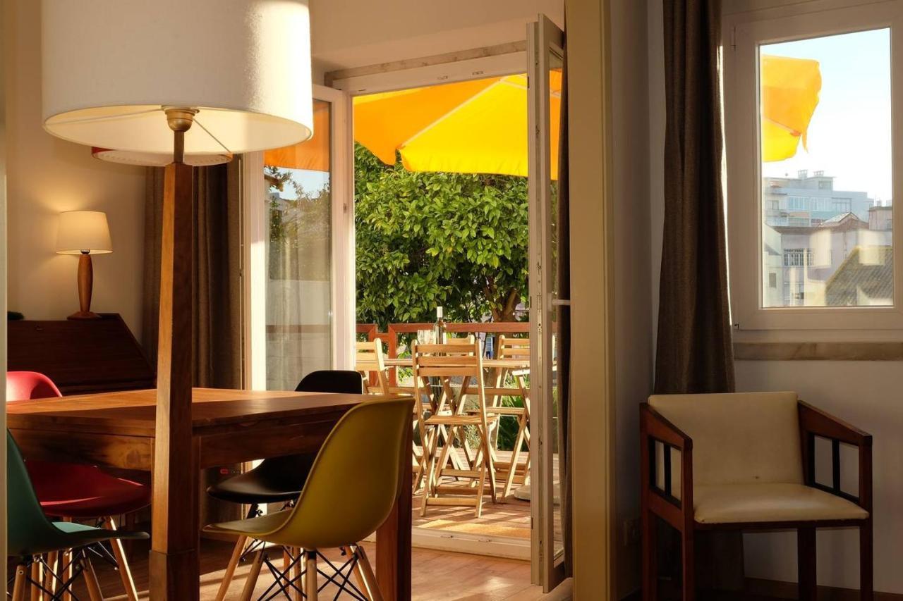 Central 2 Bedroom Apt W/Garden And Pantheon Views Lisbon Bagian luar foto