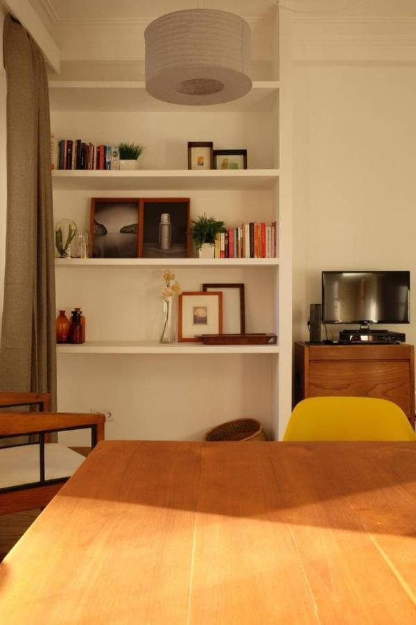 Central 2 Bedroom Apt W/Garden And Pantheon Views Lisbon Bagian luar foto